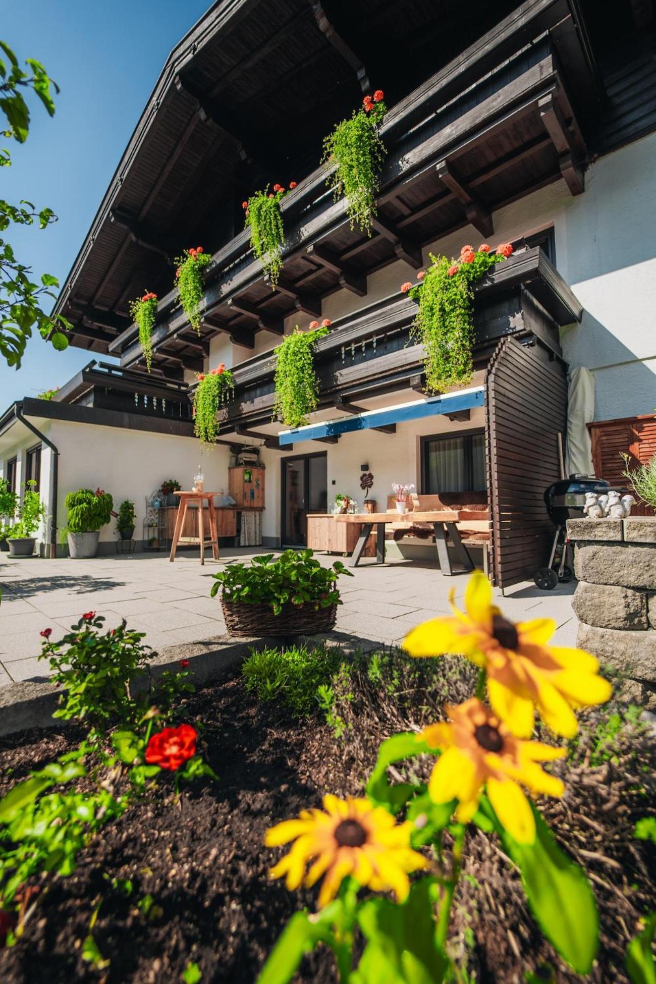 Pension Vier Jahreszeiten Saalbach-Hinterglemm Zewnętrze zdjęcie